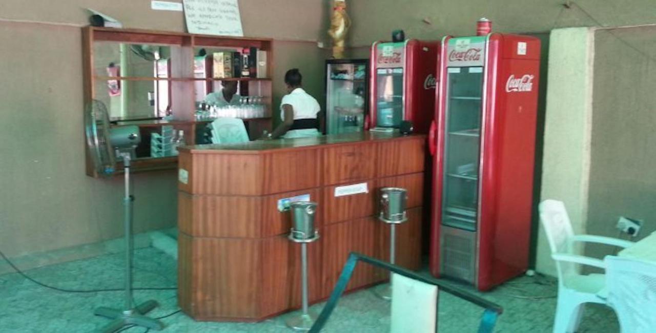 Wonder King Hotel Lagos Extérieur photo
